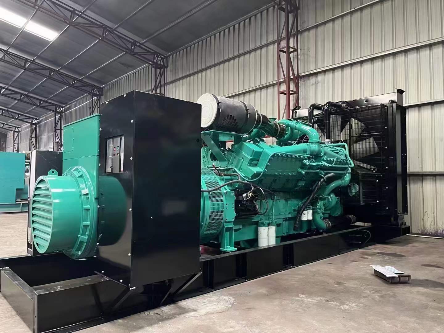 宽城如何降低 800kW 柴油发电机输出电流的波动？